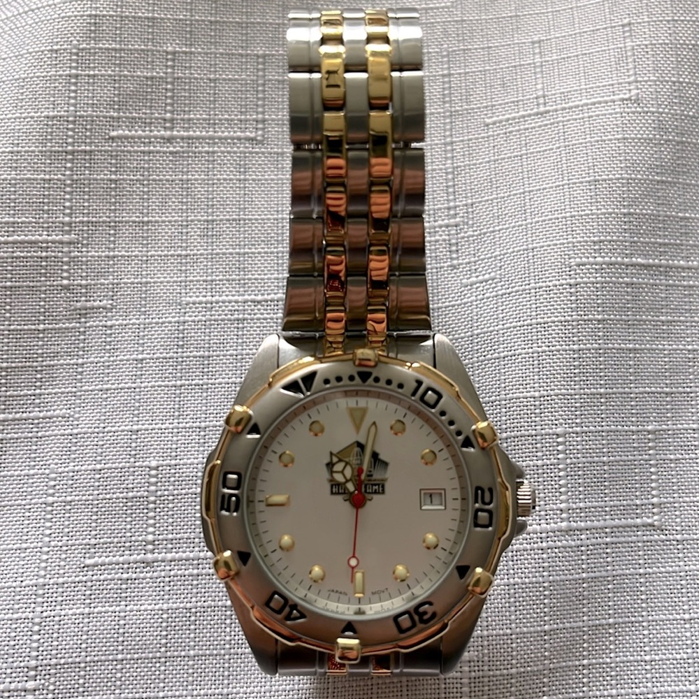 LogoArt Men’s Watch - Picture 3 of 3